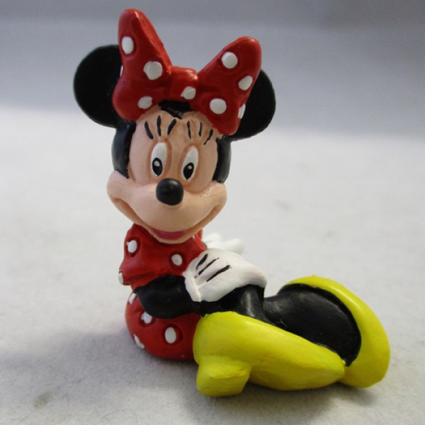 Tortenfigur "Minnie Maus sitzend", 4 x 4 cm