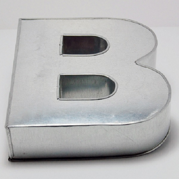 Euro Tins, Backform Buchstabe "B", ca. 25,5 x 20,5 x 6,5 cm | MEINCUPCAKE  Shop